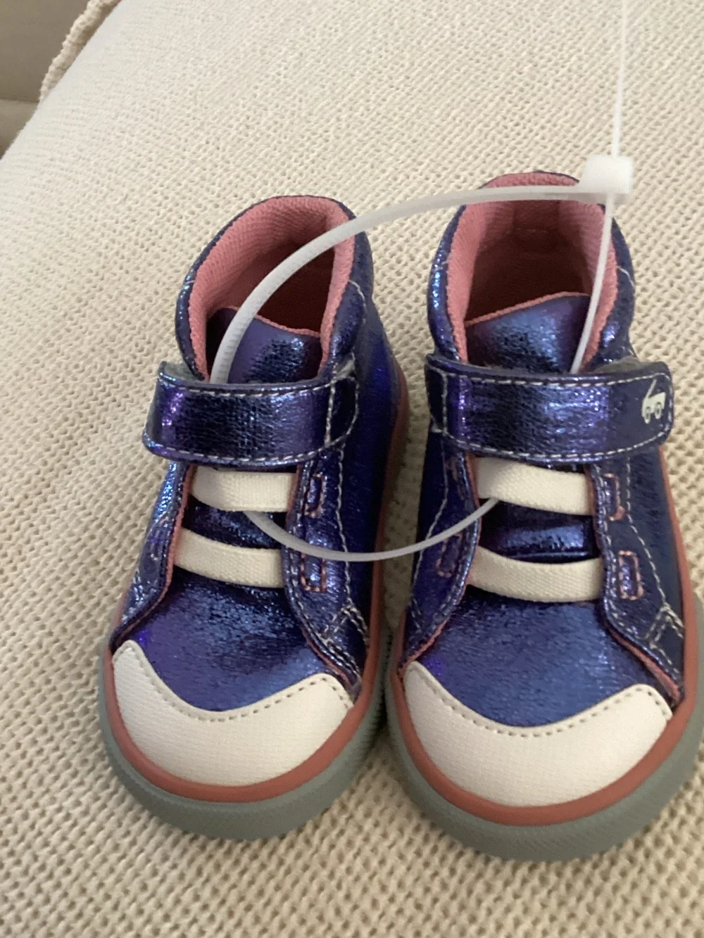 SEE KAI RUN Drew Purple Metallic high top sneakers, Baby Walkers size 4, NWOT